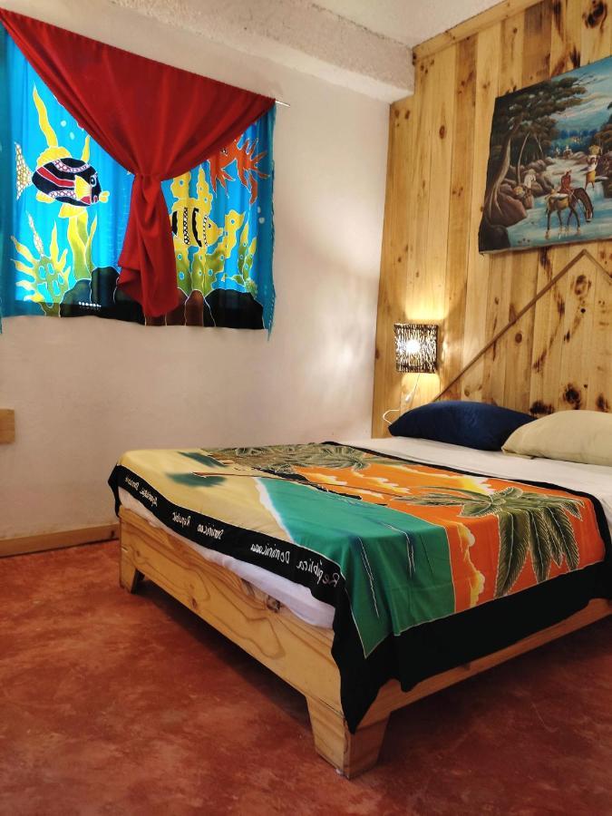 Hostel La Ballena Backpacker Лас-Ґалерас Екстер'єр фото
