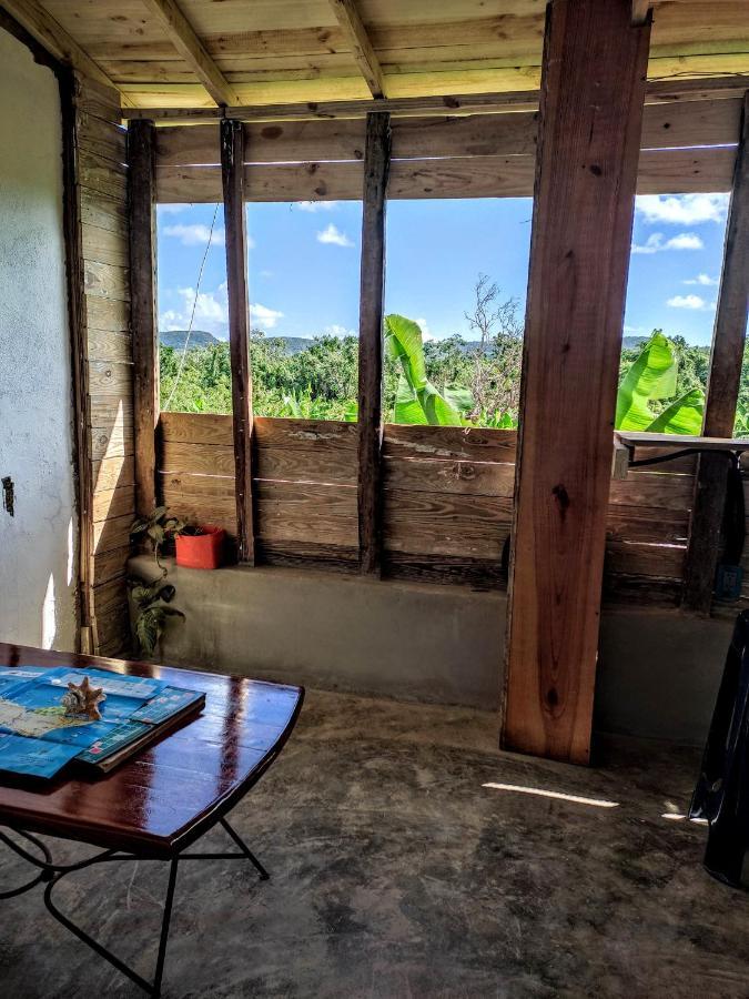 Hostel La Ballena Backpacker Лас-Ґалерас Екстер'єр фото